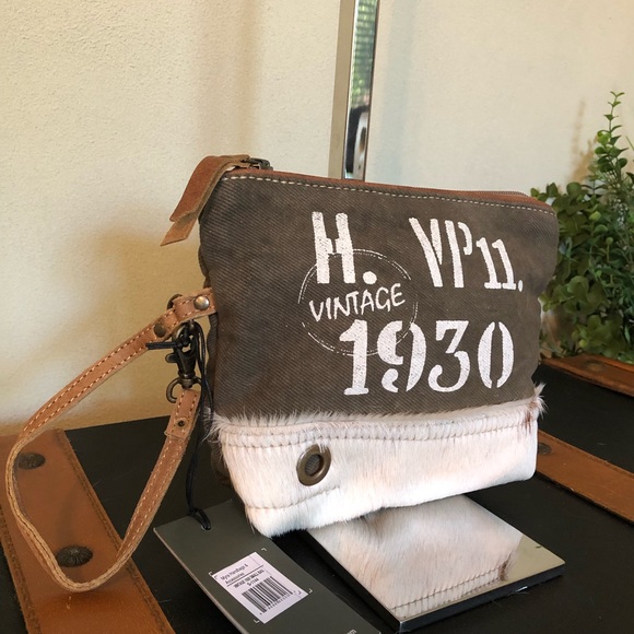 Myra small bag upcycled canvas wristlet NWT Rustic - Picture 2 of 5